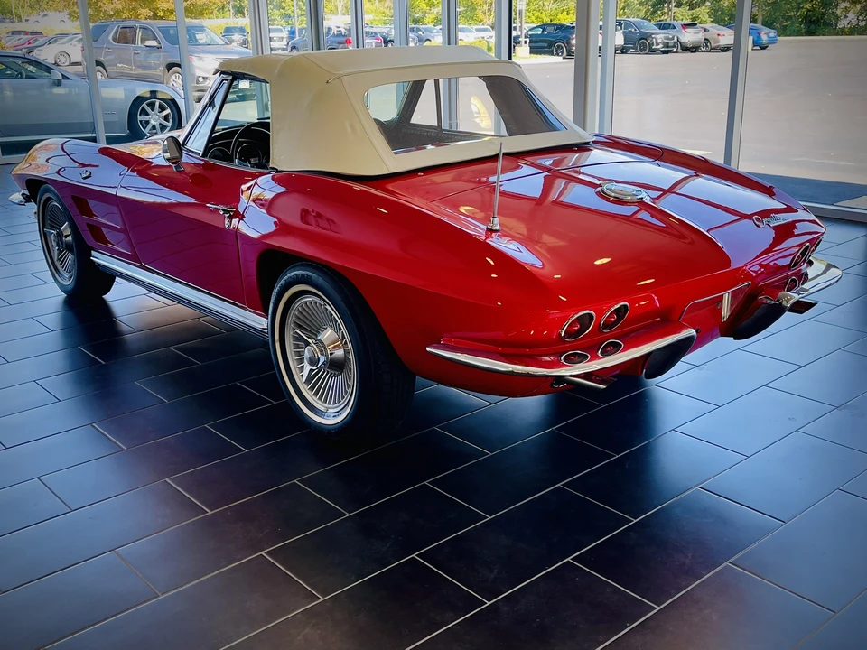 1964 Chevrolet Corvette C2 - Image 21 of 31