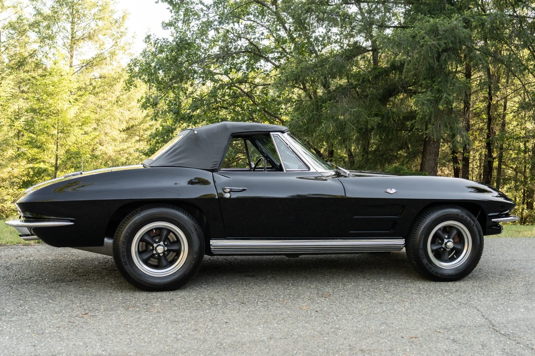 1964 Chevrolet Corvette C2 - Image 24 of 31