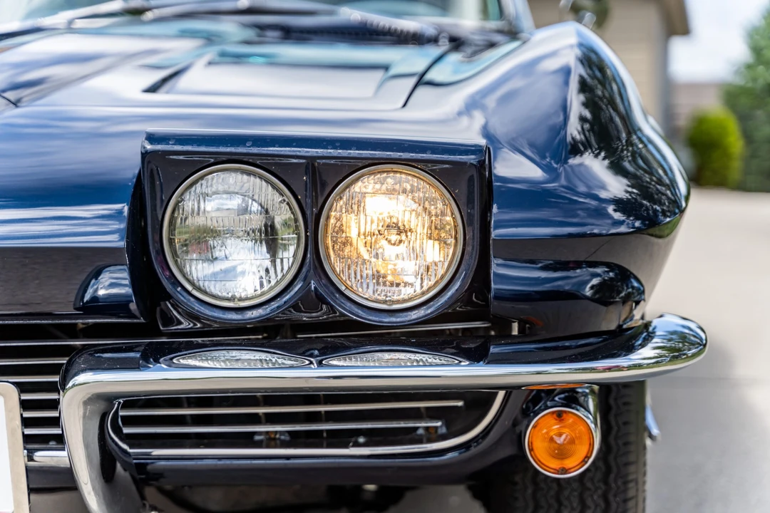 1964 Chevrolet Corvette C2 - Image 25 of 31