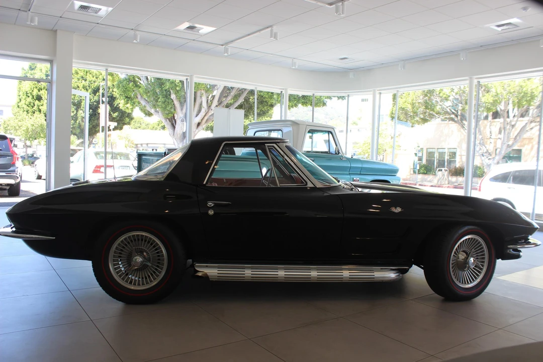 1964 Chevrolet Corvette C2 - Image 15 of 31