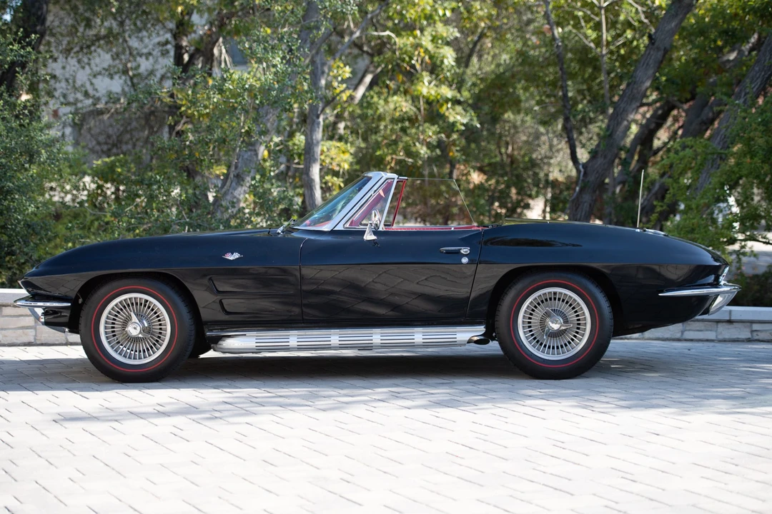 1964 Chevrolet Corvette C2 - Image 11 of 31