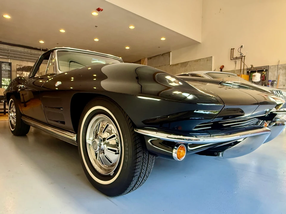 1964 Chevrolet Corvette C2 - Image 22 of 31