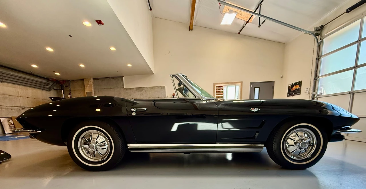 1964 Chevrolet Corvette C2 - Image 7 of 31