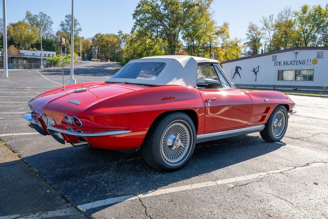 1964 Chevrolet Corvette C2 - Image 18 of 31