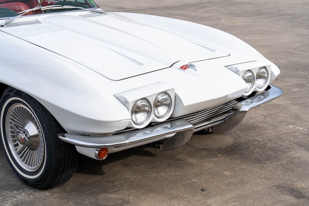 1964 Chevrolet Corvette C2 - Image 23 of 31