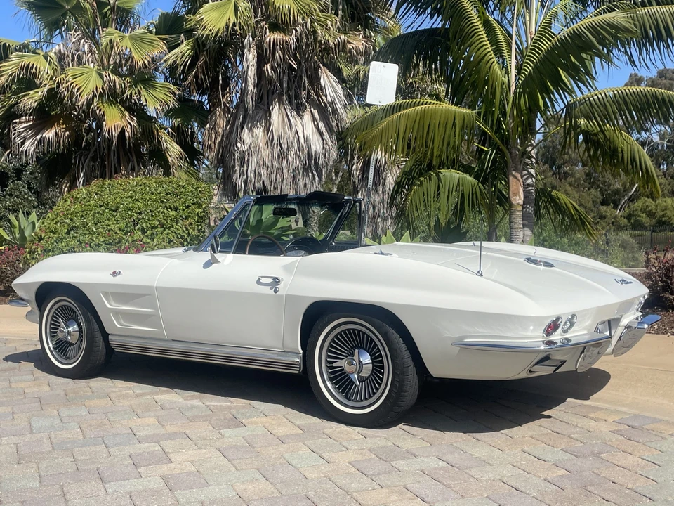 1964 Chevrolet Corvette C2 - Image 11 of 31