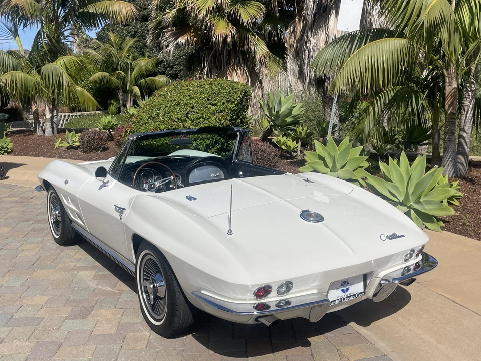 1964 Chevrolet Corvette C2 - Image 17 of 31