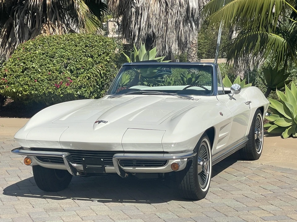 1964 Chevrolet Corvette C2 - Image 2 of 31