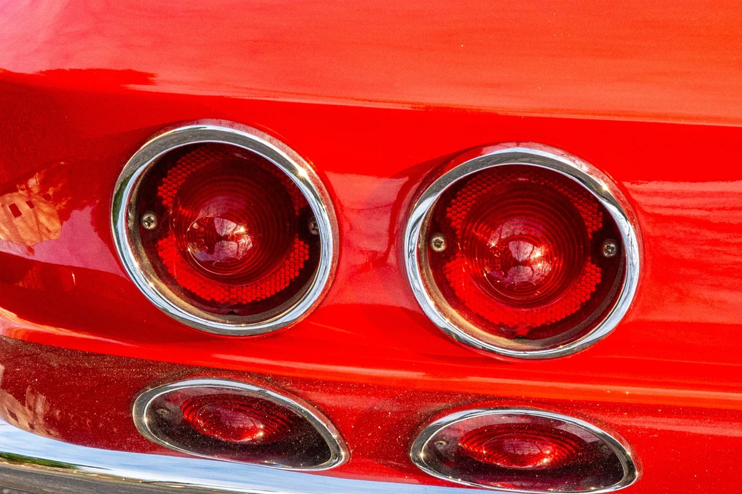 1964 Chevrolet Corvette C2 - Image 17 of 31