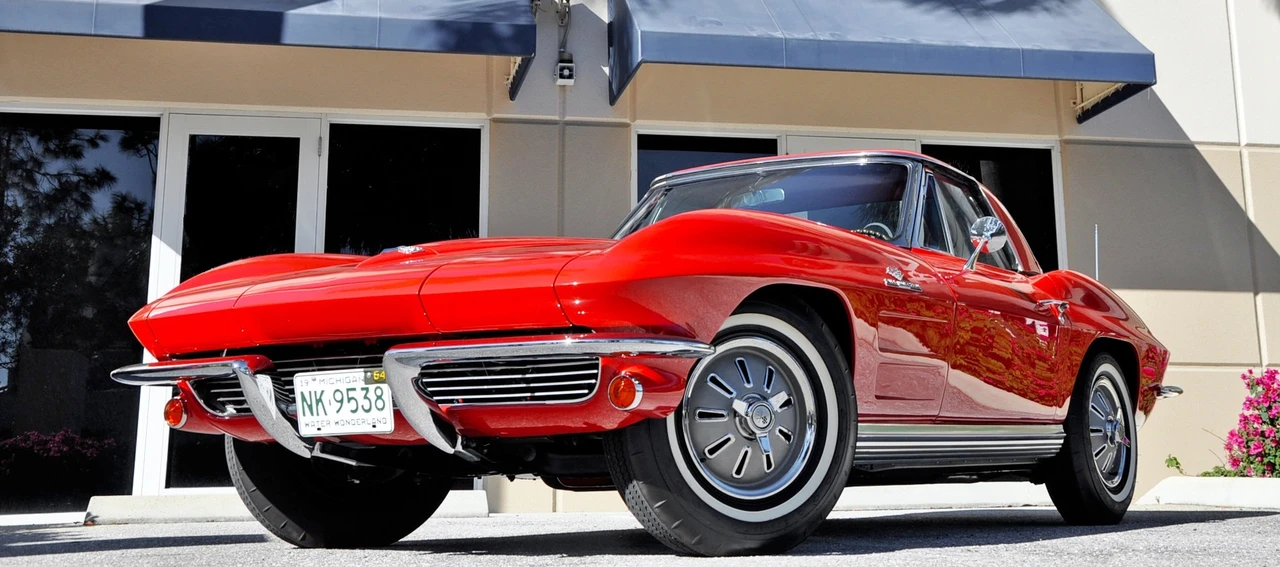 1964 Chevrolet Corvette C2 - Image 10 of 31