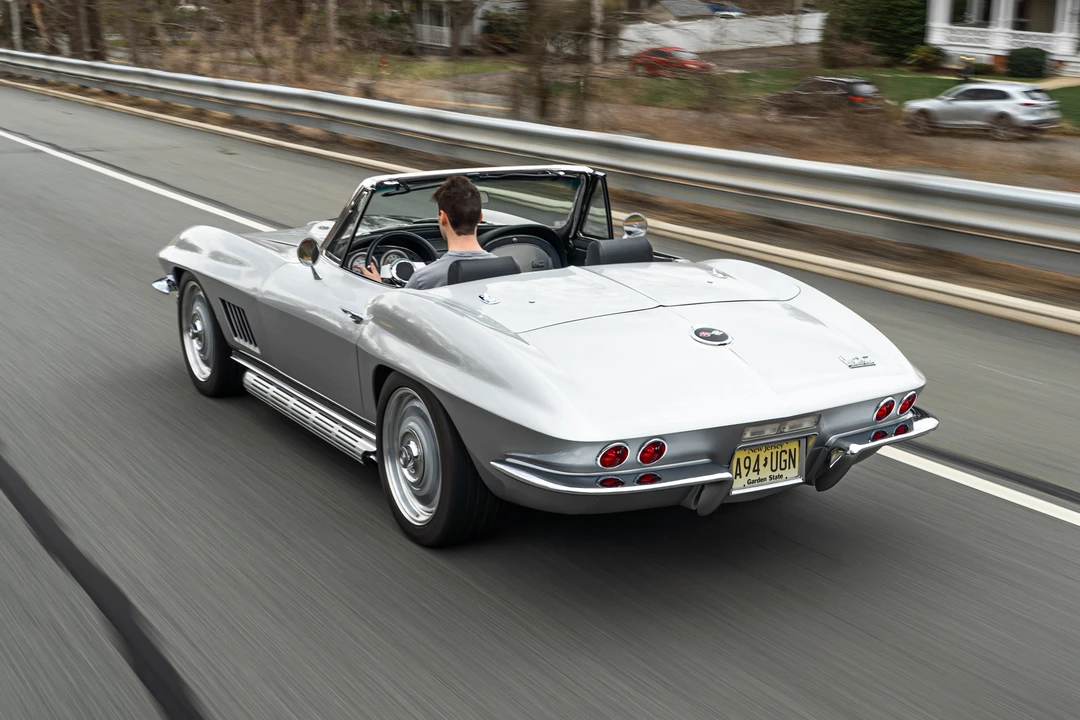1964 Chevrolet Corvette C2 - Image 27 of 31