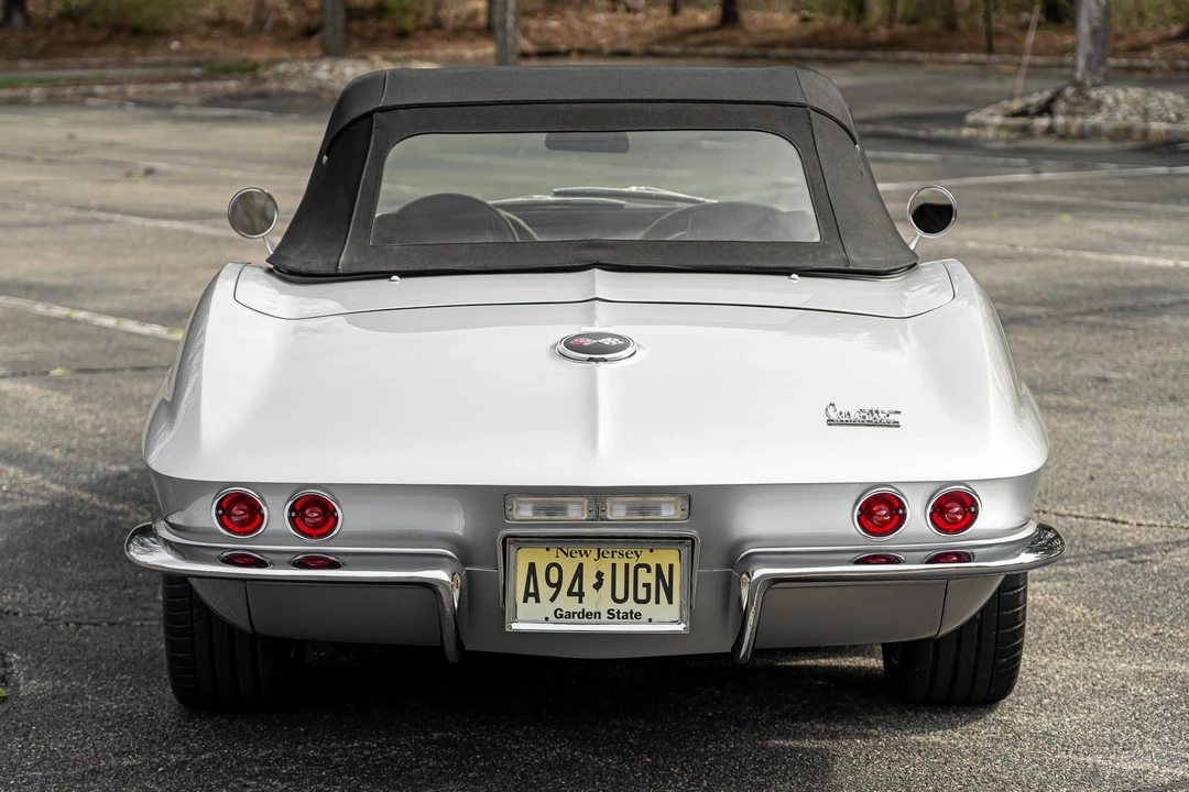 1964 Chevrolet Corvette C2 - Image 23 of 31