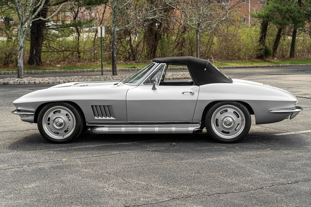 1964 Chevrolet Corvette C2 - Image 21 of 31
