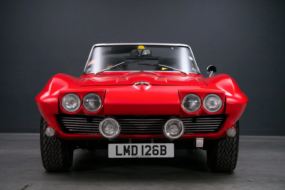 1964 Chevrolet Corvette C2 - Image 16 of 31