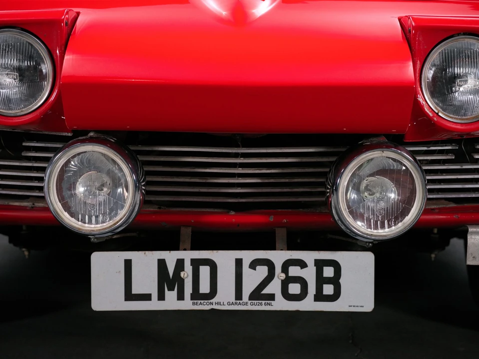 1964 Chevrolet Corvette C2 - Image 20 of 31