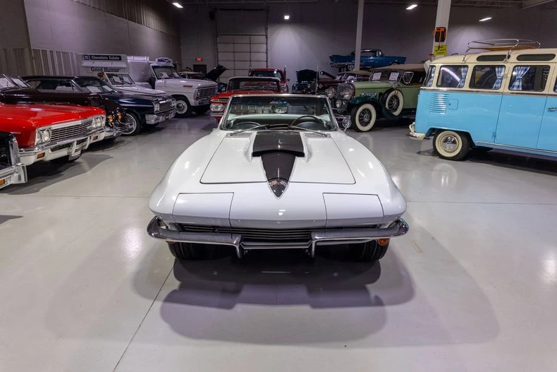 1964 Chevrolet Corvette C2 - Image 17 of 31