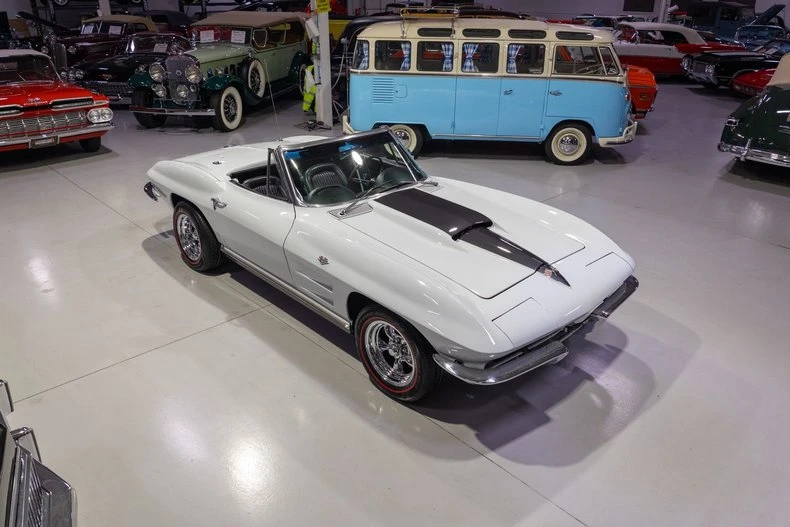 1964 Chevrolet Corvette C2 - Image 11 of 31