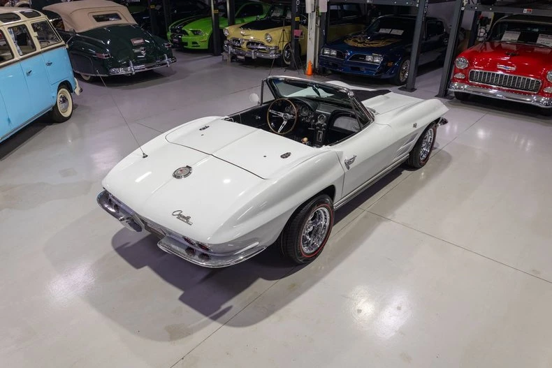 1964 Chevrolet Corvette C2 - Image 13 of 31