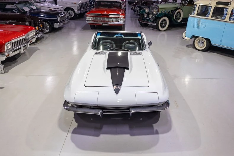 1964 Chevrolet Corvette C2 - Image 9 of 31