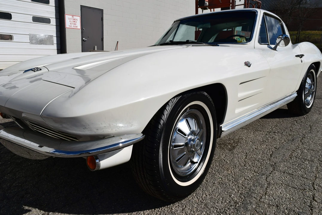 1964 Chevrolet Corvette C2 - Image 20 of 31