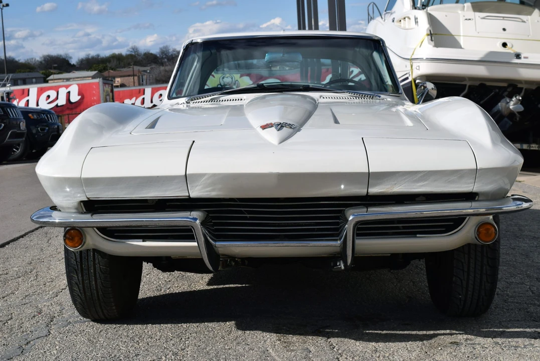 1964 Chevrolet Corvette C2 - Image 19 of 31