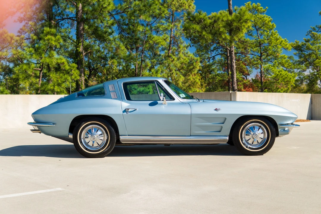 1964 Chevrolet Corvette C2 - Image 15 of 31
