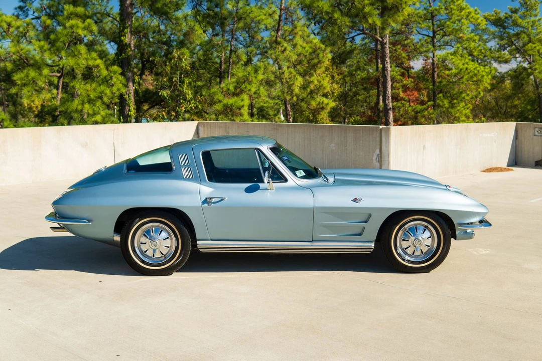 1964 Chevrolet Corvette C2 - Image 16 of 31
