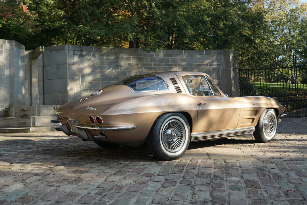 1964 Chevrolet Corvette C2 - Image 16 of 31