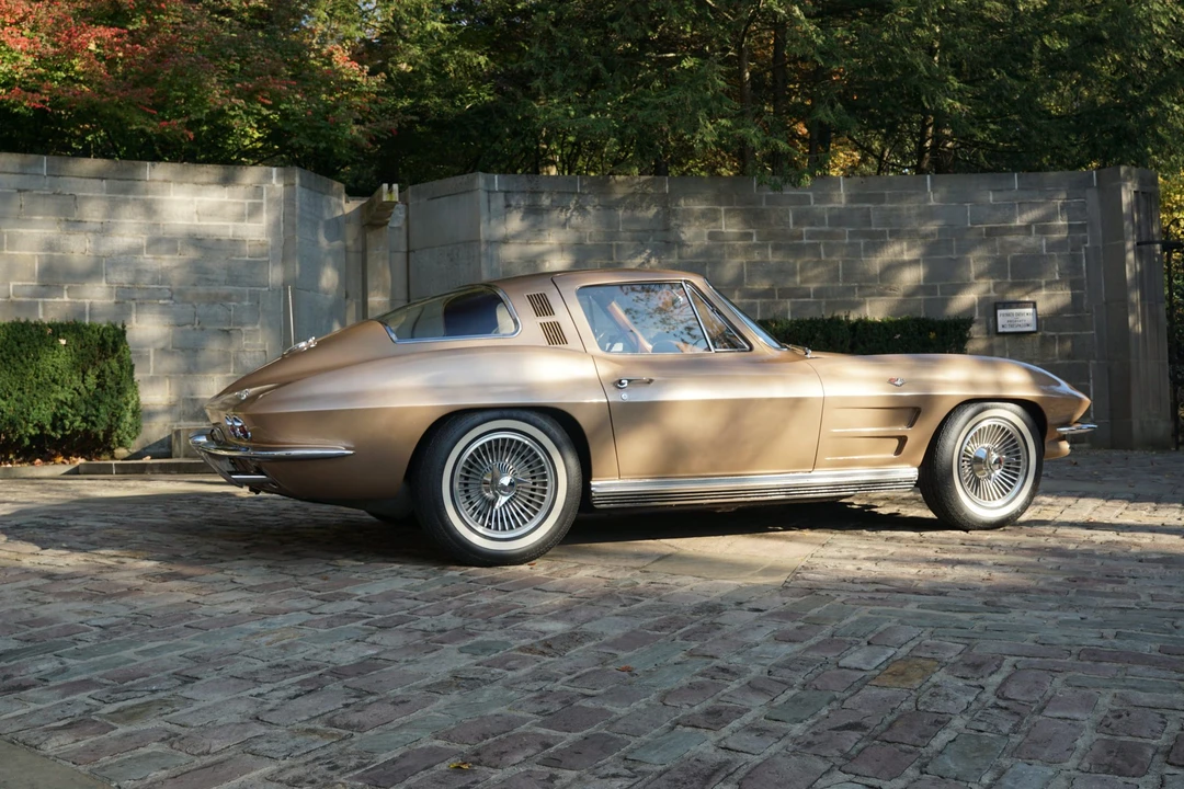 1964 Chevrolet Corvette C2 - Image 17 of 31
