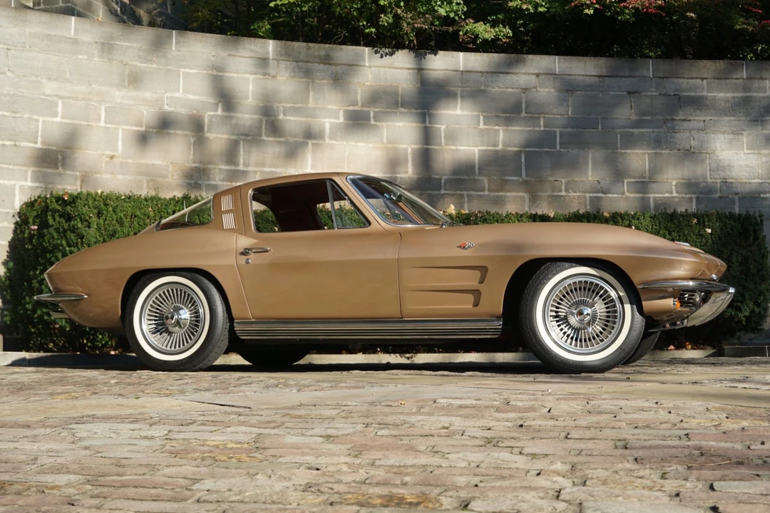 1964 Chevrolet Corvette C2 - Image 26 of 31