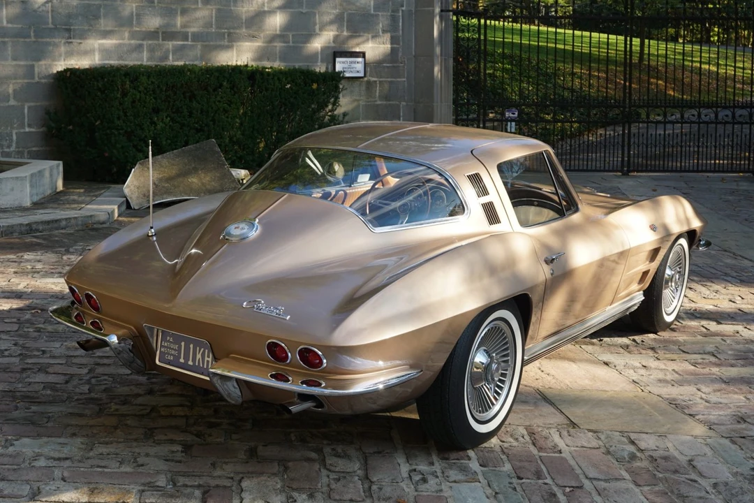 1964 Chevrolet Corvette C2 - Image 13 of 31