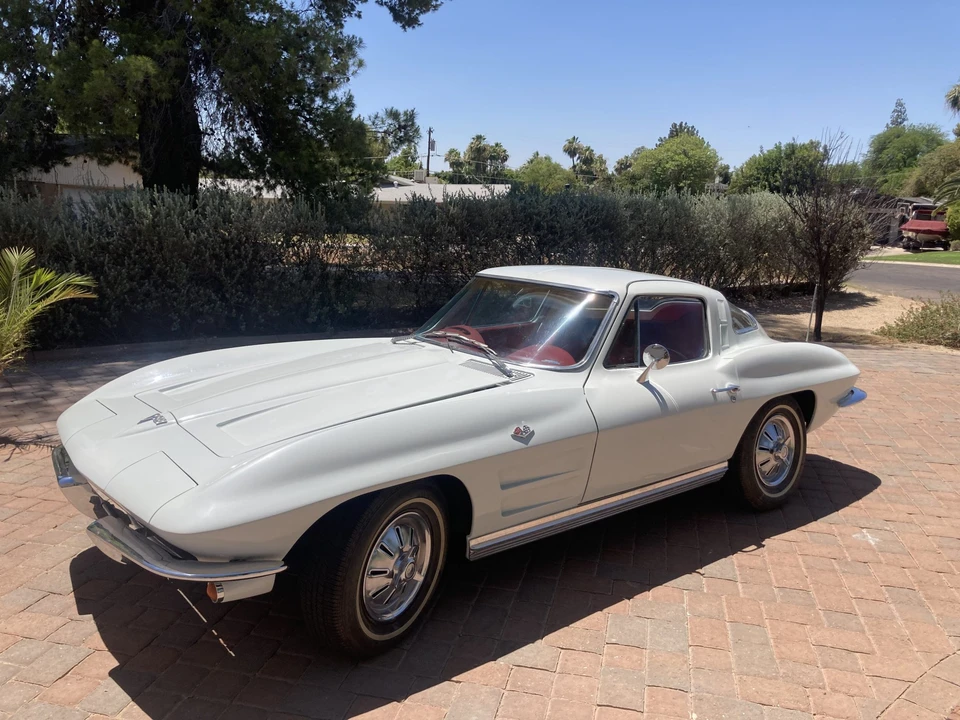 1964 Chevrolet Corvette C2 - Image 2 of 31
