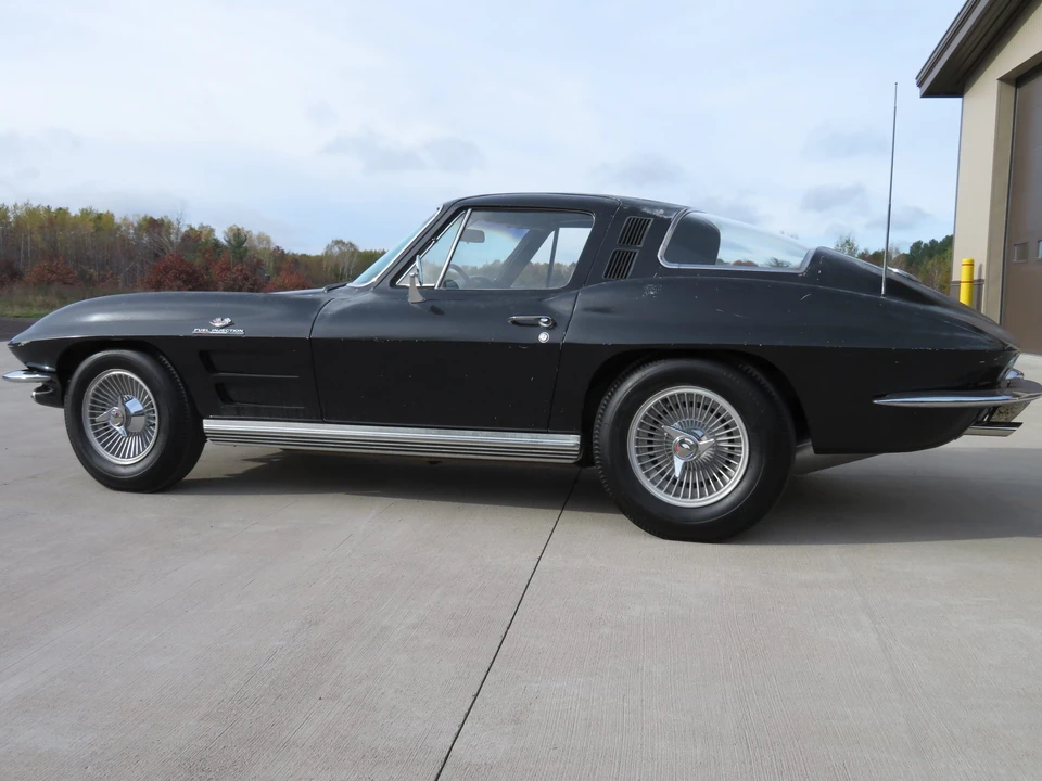 1964 Chevrolet Corvette C2 - Image 12 of 31