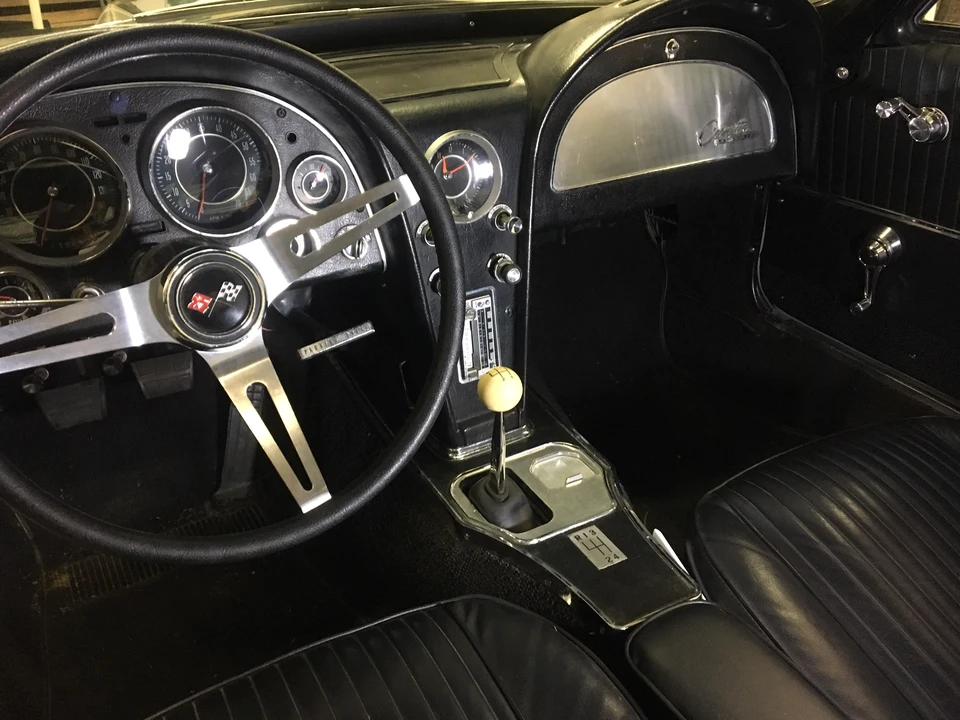1964 Chevrolet Corvette C2 - Image 14 of 31