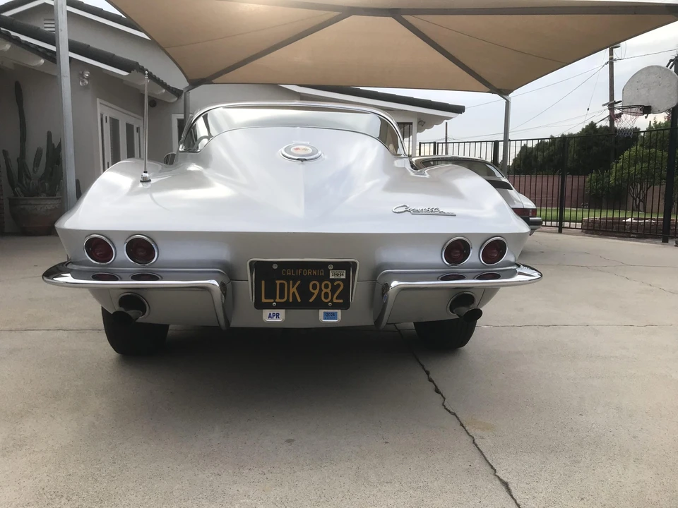 1964 Chevrolet Corvette C2 - Image 17 of 31