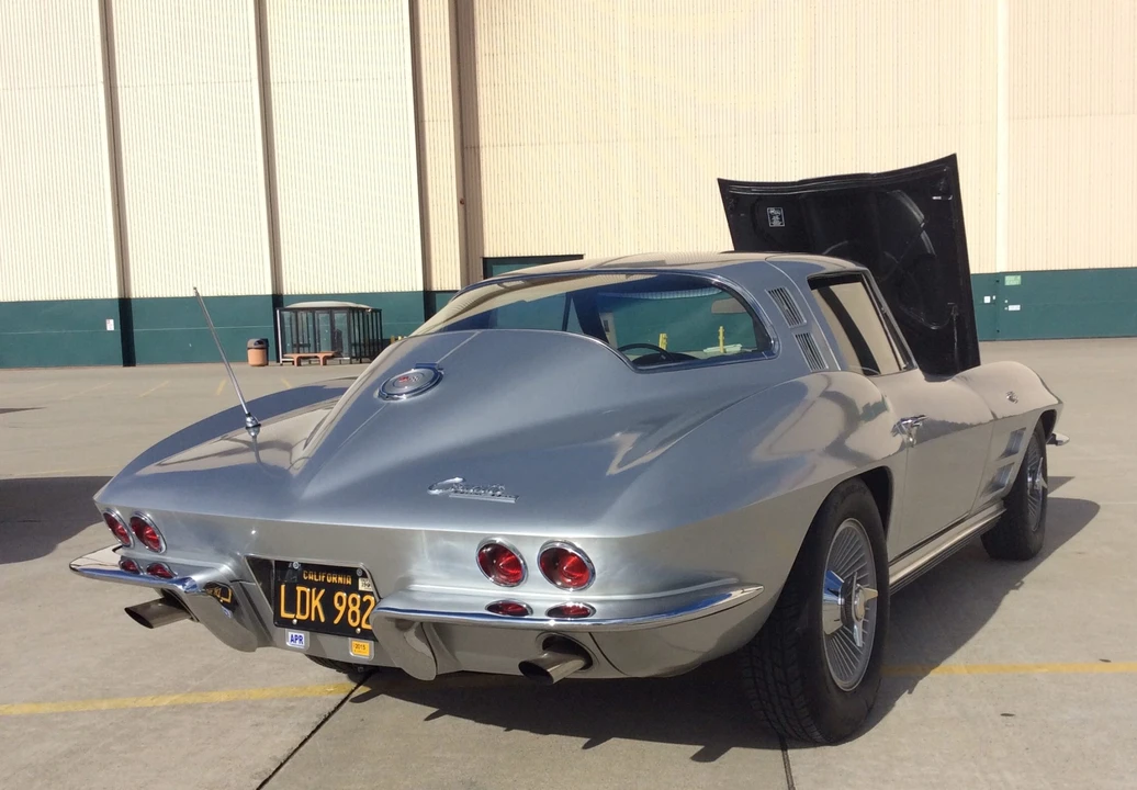 1964 Chevrolet Corvette C2 - Image 25 of 31