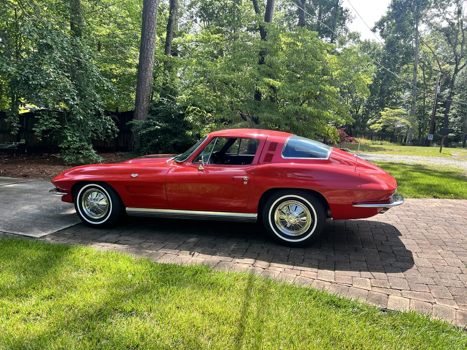 1964 Chevrolet Corvette C2 - Image 15 of 31