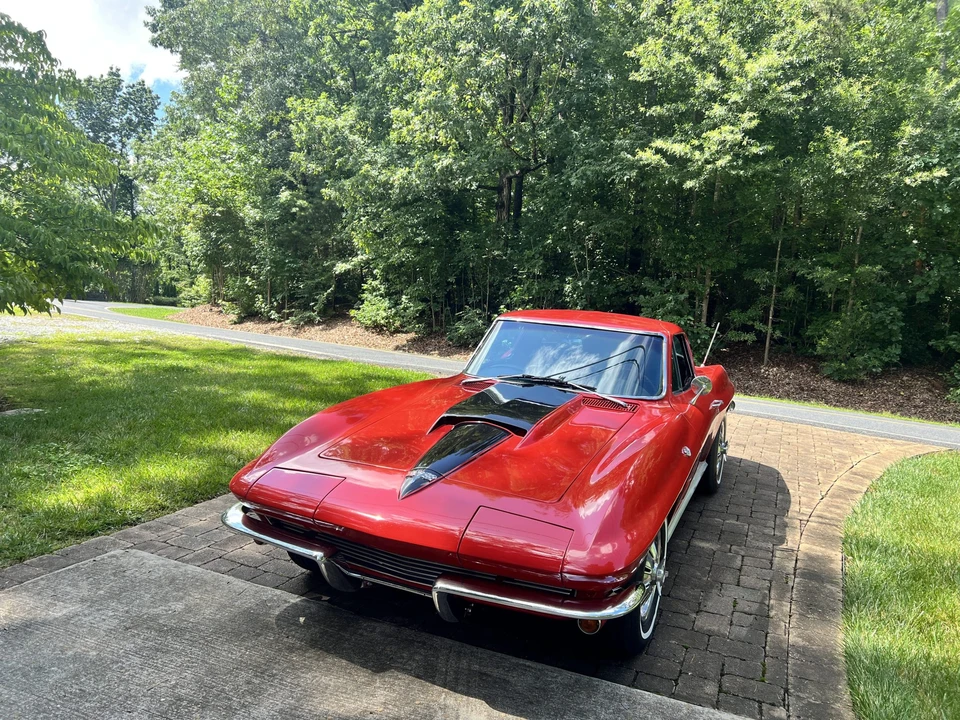 1964 Chevrolet Corvette C2 - Image 2 of 31