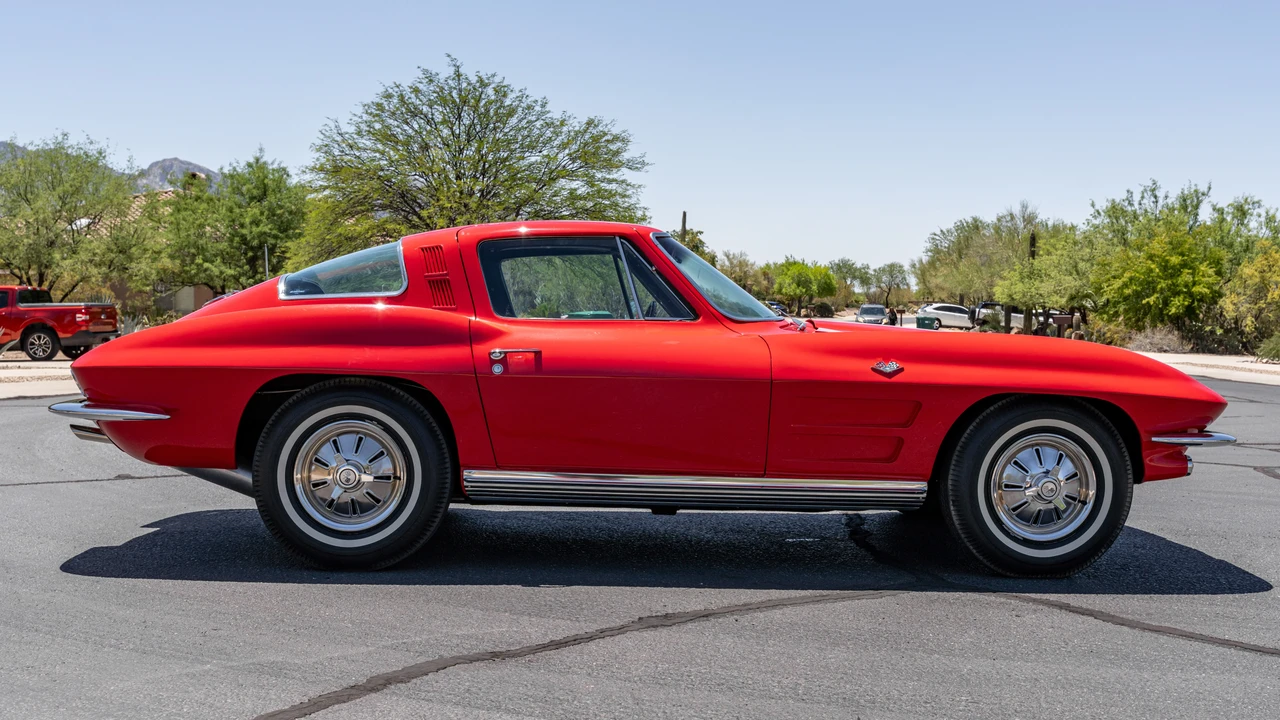 1964 Chevrolet Corvette C2 - Image 4 of 24