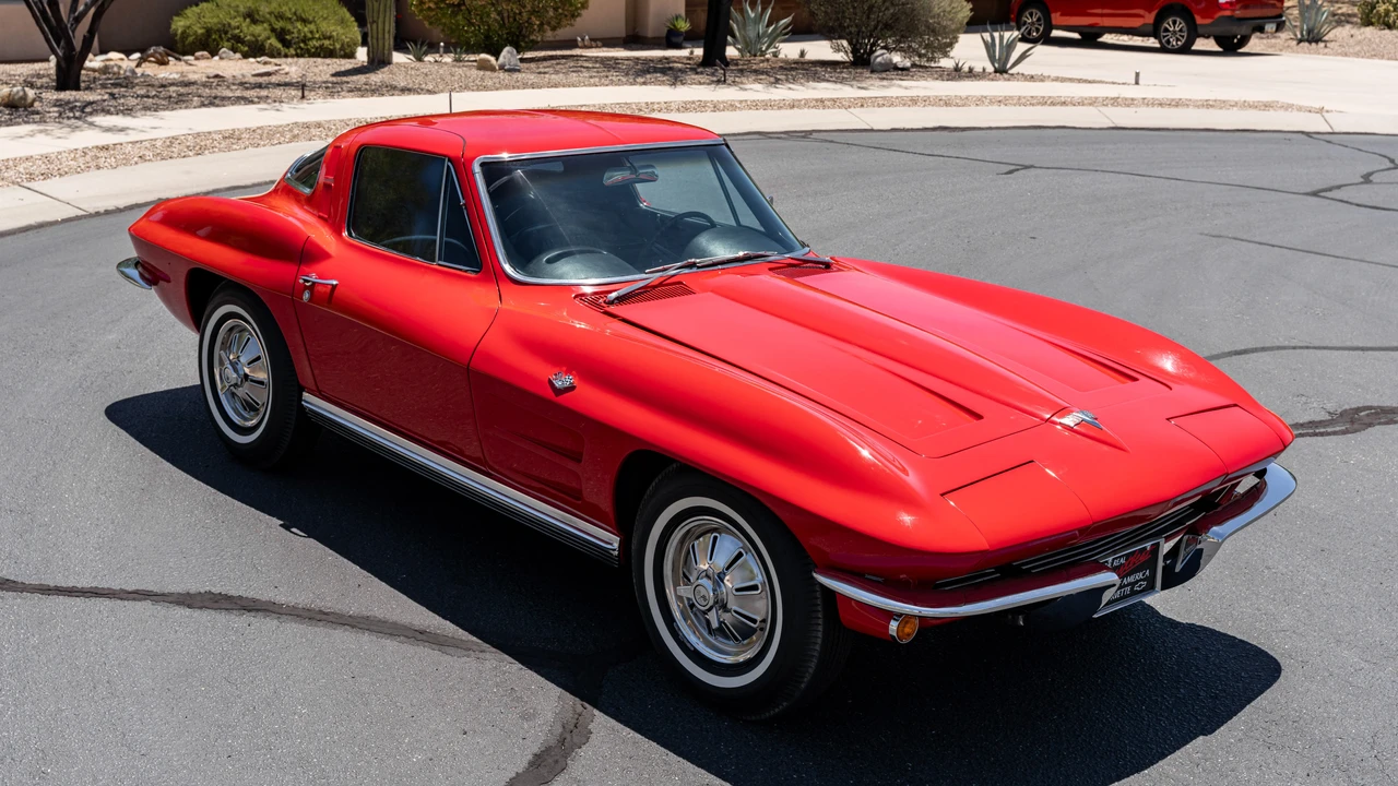 1964 Chevrolet Corvette C2 - Image 3 of 24