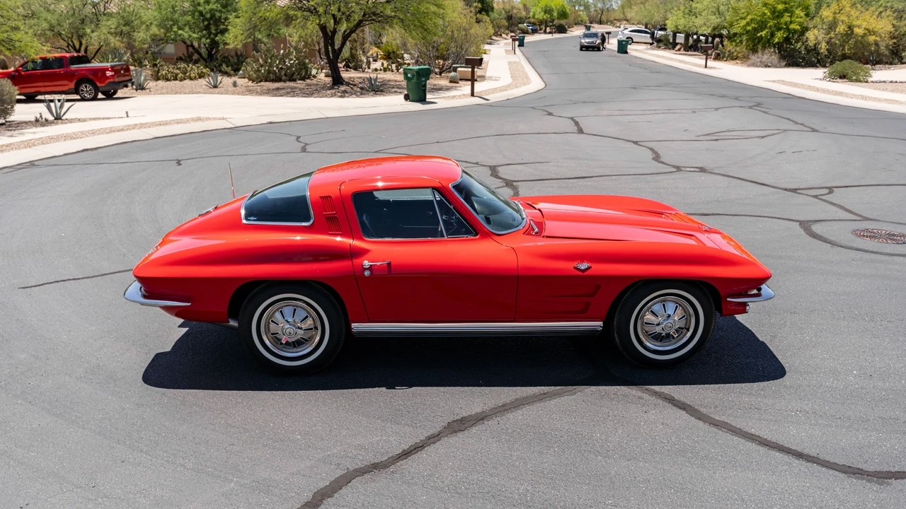 1964 Chevrolet Corvette C2 - Image 10 of 24