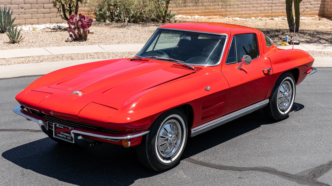 1964 Chevrolet Corvette C2 - Image 9 of 24