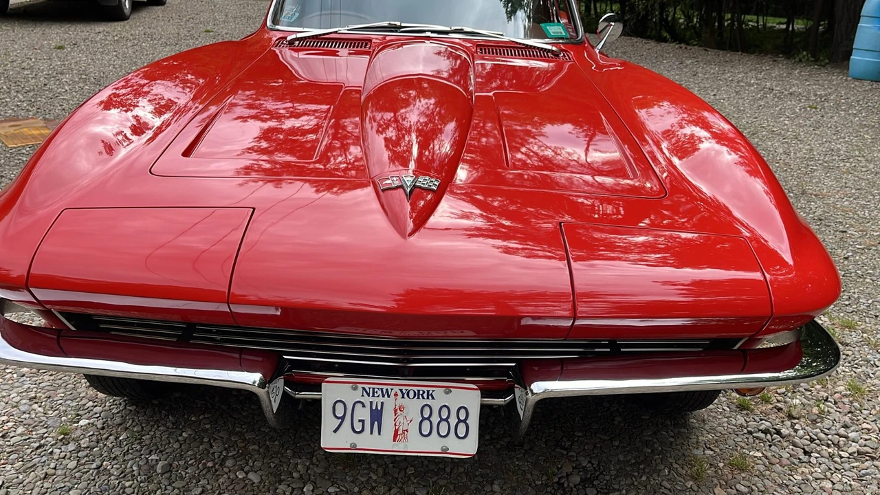 1964 Chevrolet Corvette C2 - Image 9 of 31