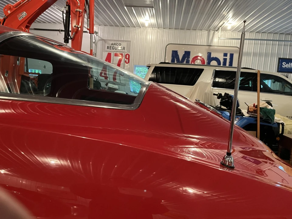 1964 Chevrolet Corvette C2 - Image 23 of 31