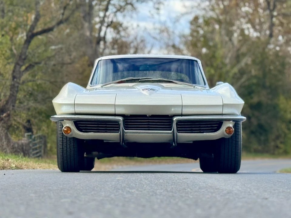 1964 Chevrolet Corvette C2 - Image 15 of 31