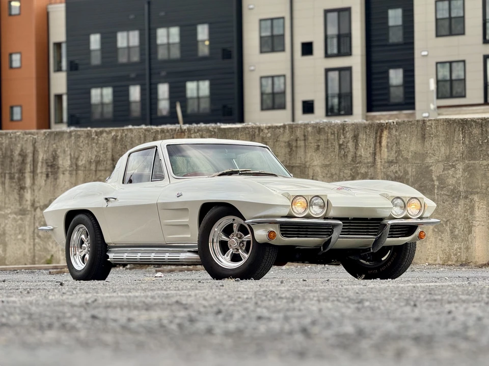 1964 Chevrolet Corvette C2 - Image 5 of 31