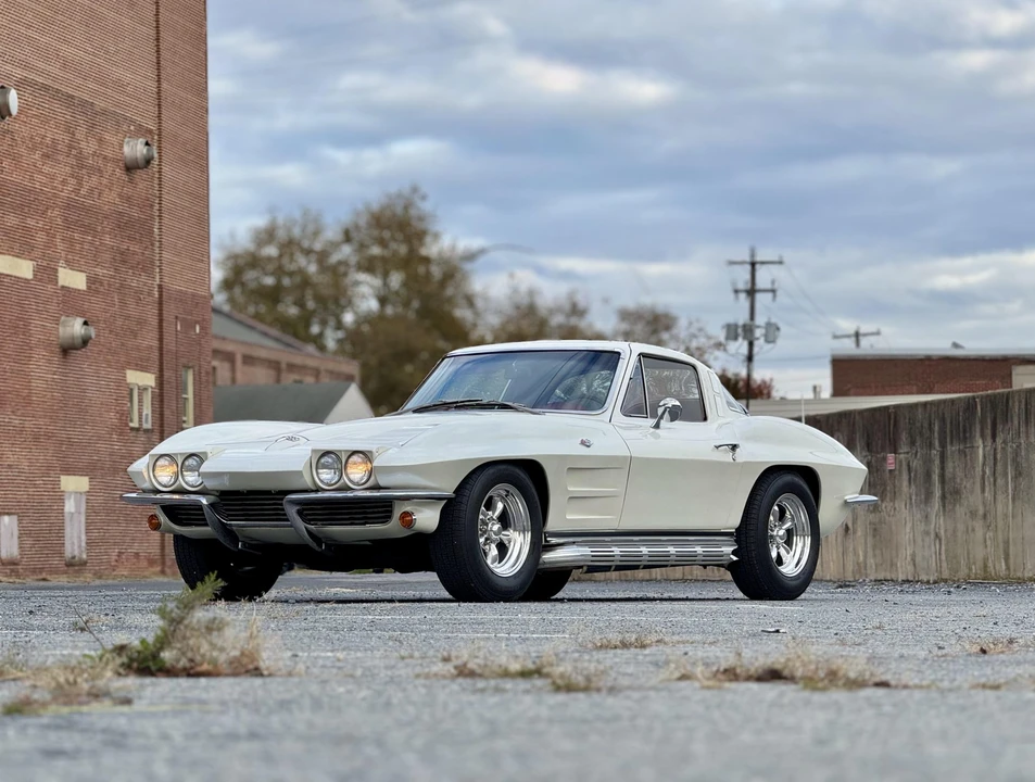 1964 Chevrolet Corvette C2 - Image 3 of 31