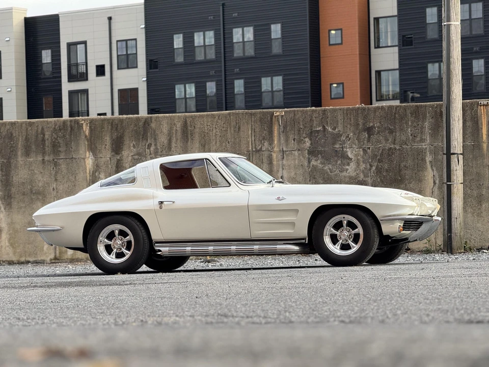 1964 Chevrolet Corvette C2 - Image 6 of 31