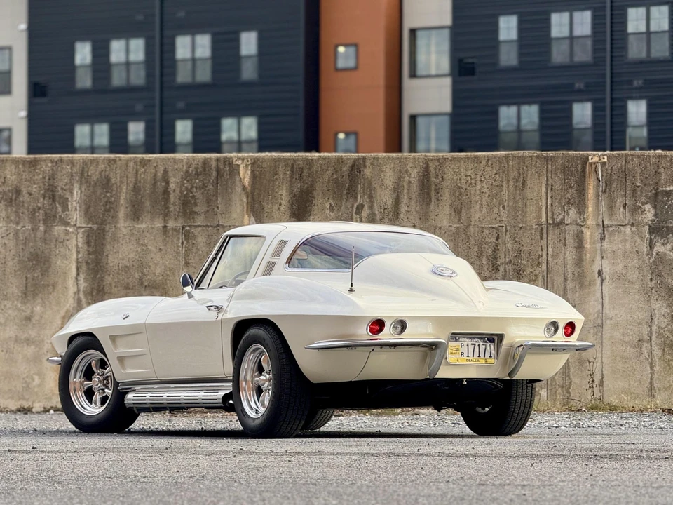 1964 Chevrolet Corvette C2 - Image 12 of 31