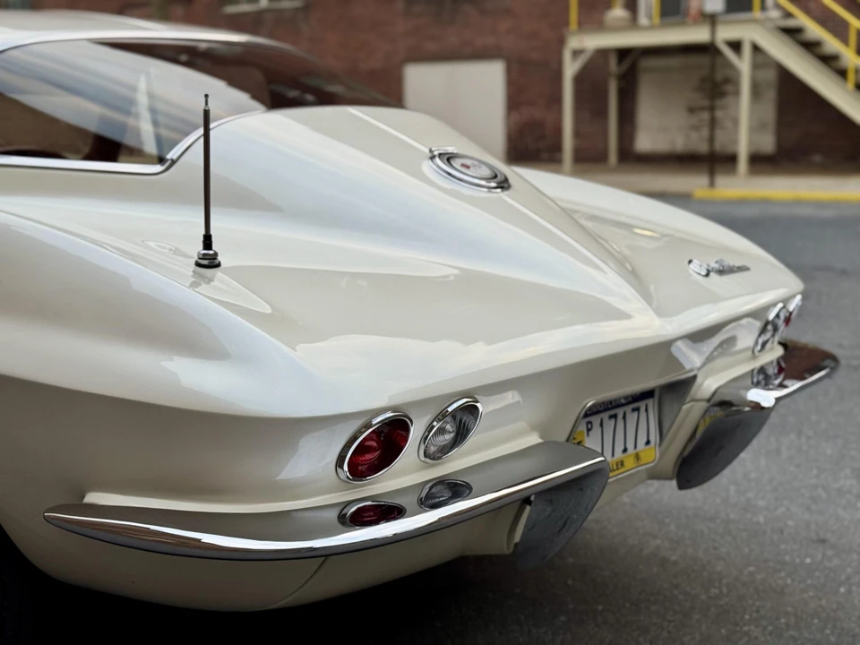 1964 Chevrolet Corvette C2 - Image 29 of 31